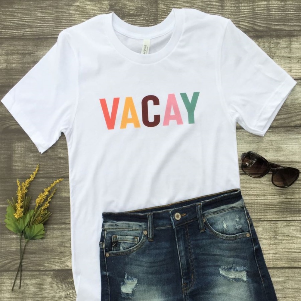VACAY Graphic Tee - Picture 1 of 1